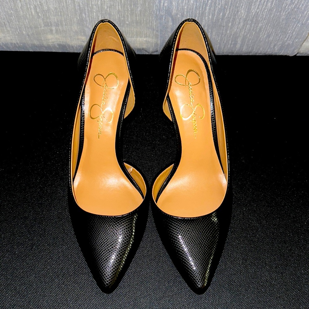 Jessica Simpson heels size 7.5. Worn once